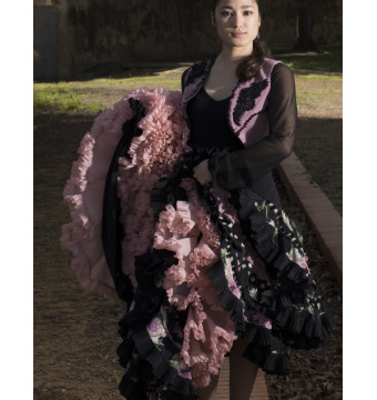 BATA DE COLA WITH 'CANASTERA' FRILLS, MADE-TO-MEASURE (CHOOSE YOUR COLOR) 2