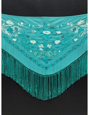 mantoncillo, bordado, complementos flamenca