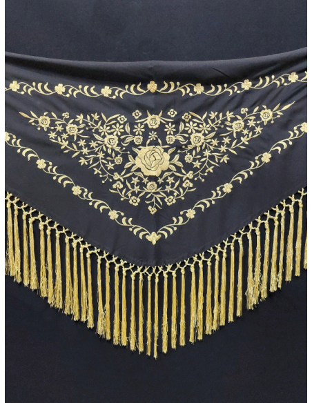 shawl, embroidered, embroidery, flamenca accessories