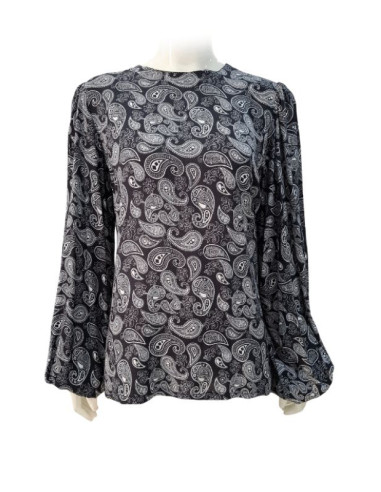 blusa de escenario, blusa flamenca, silueta holgada