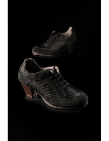 TRAN TRAN SHOES, JOY HYBRID MODEL (CHOOSE YOUR COLOR)